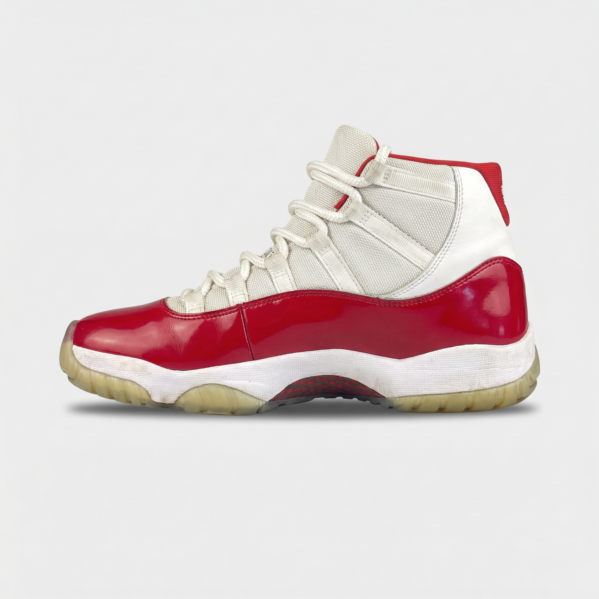 Air Jordan 11 Retro “Cherry”