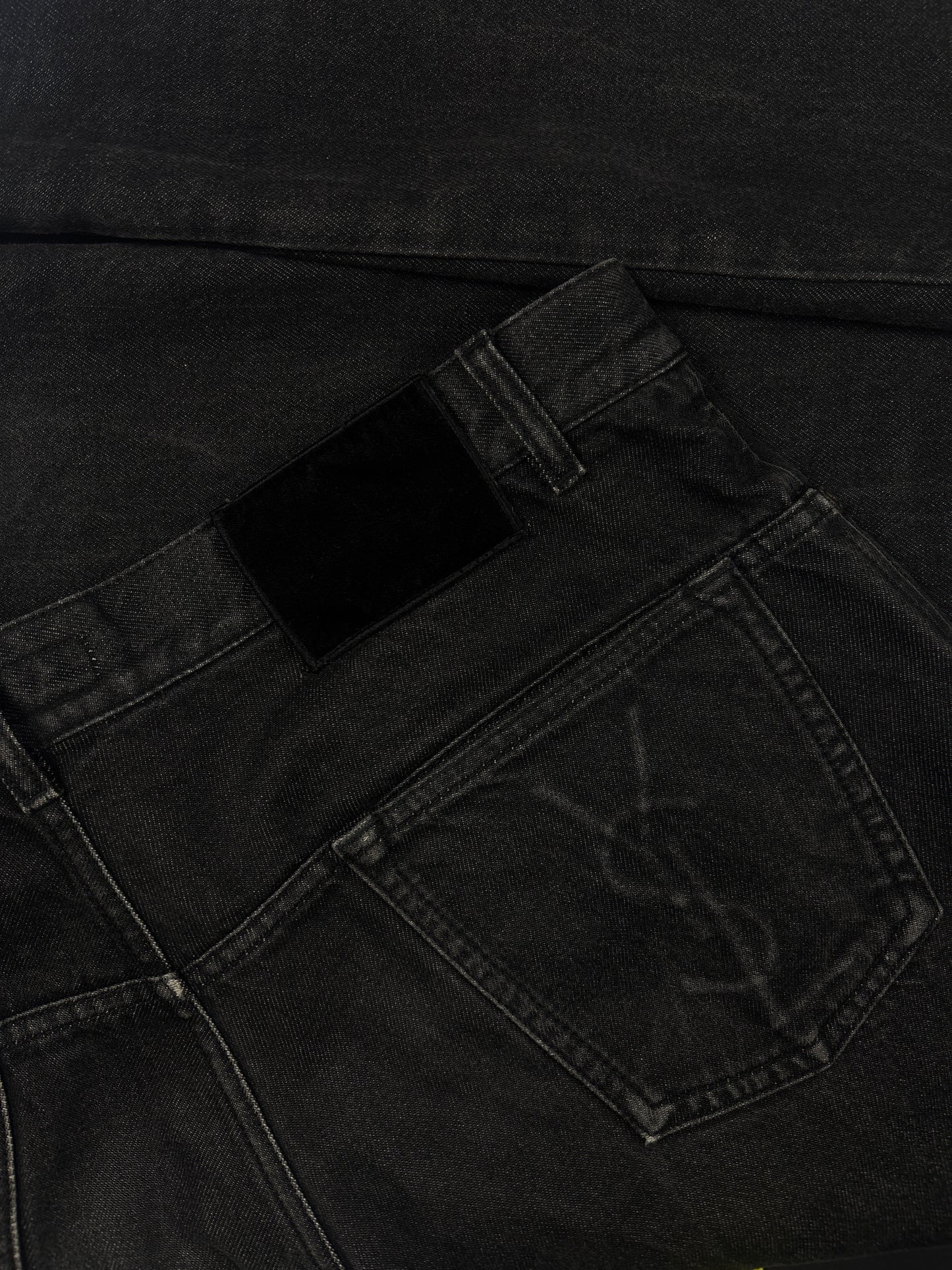 Yves Saint Laurent Tightleg Jeans