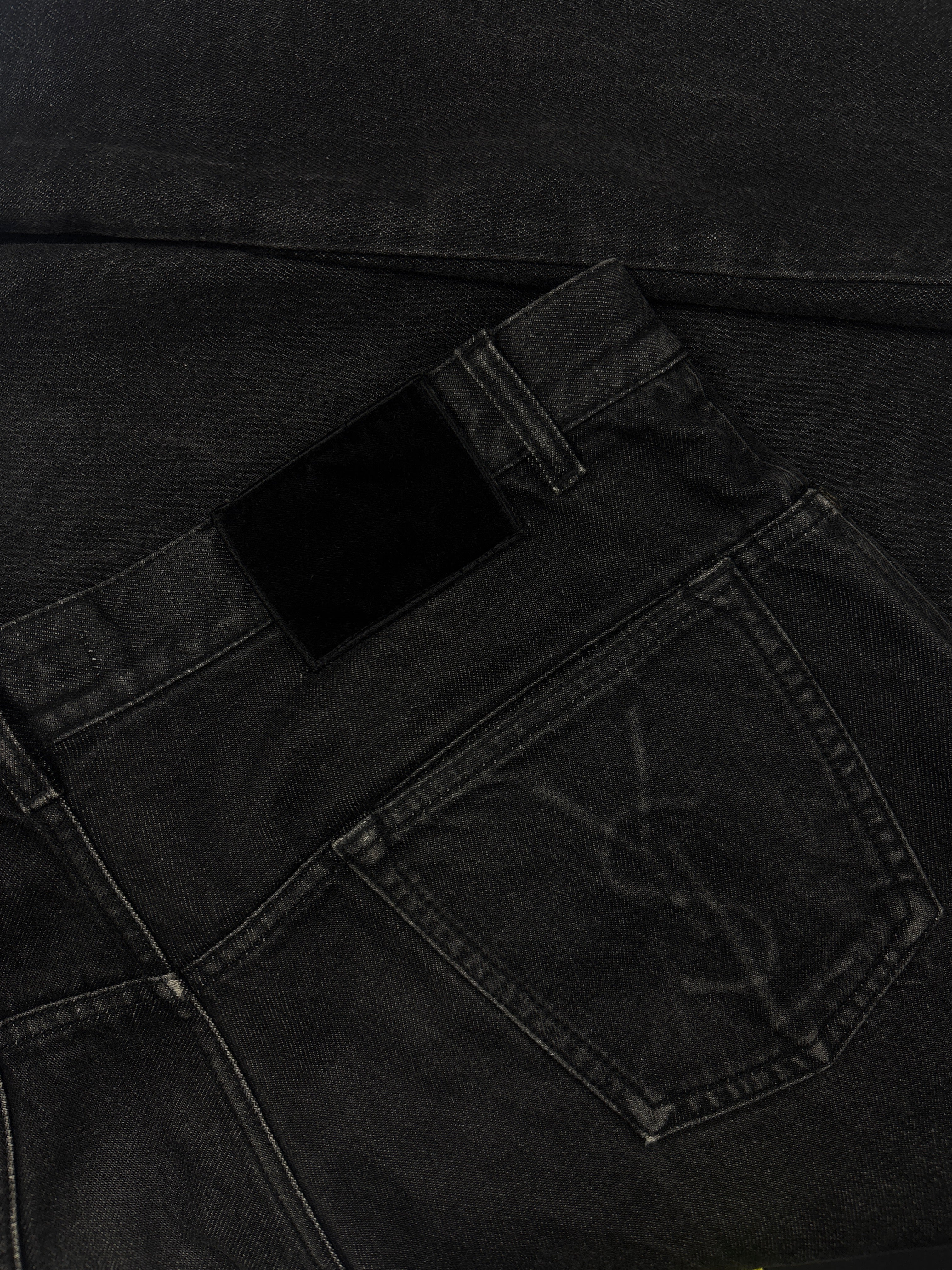 Yves Saint Laurent Tightleg Jeans