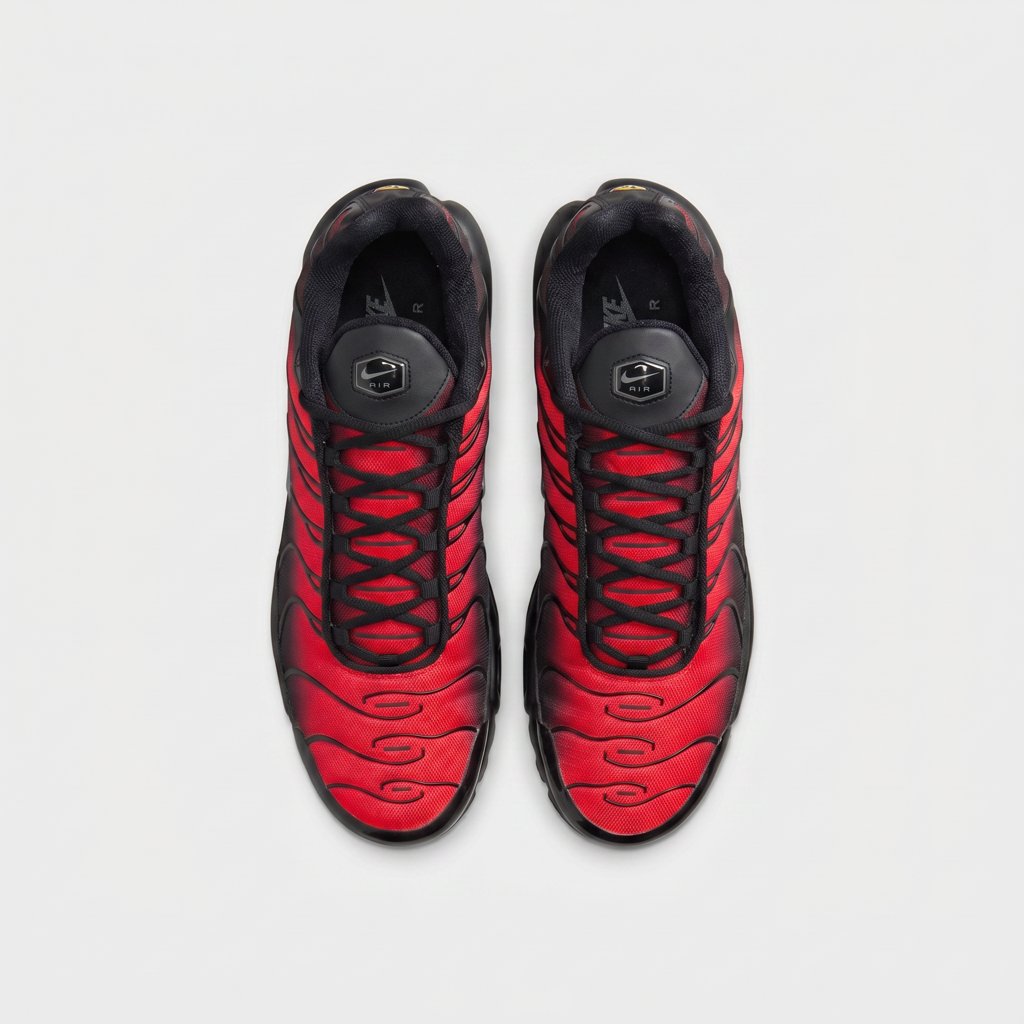Nike Air Max Plus 'Deadpool'