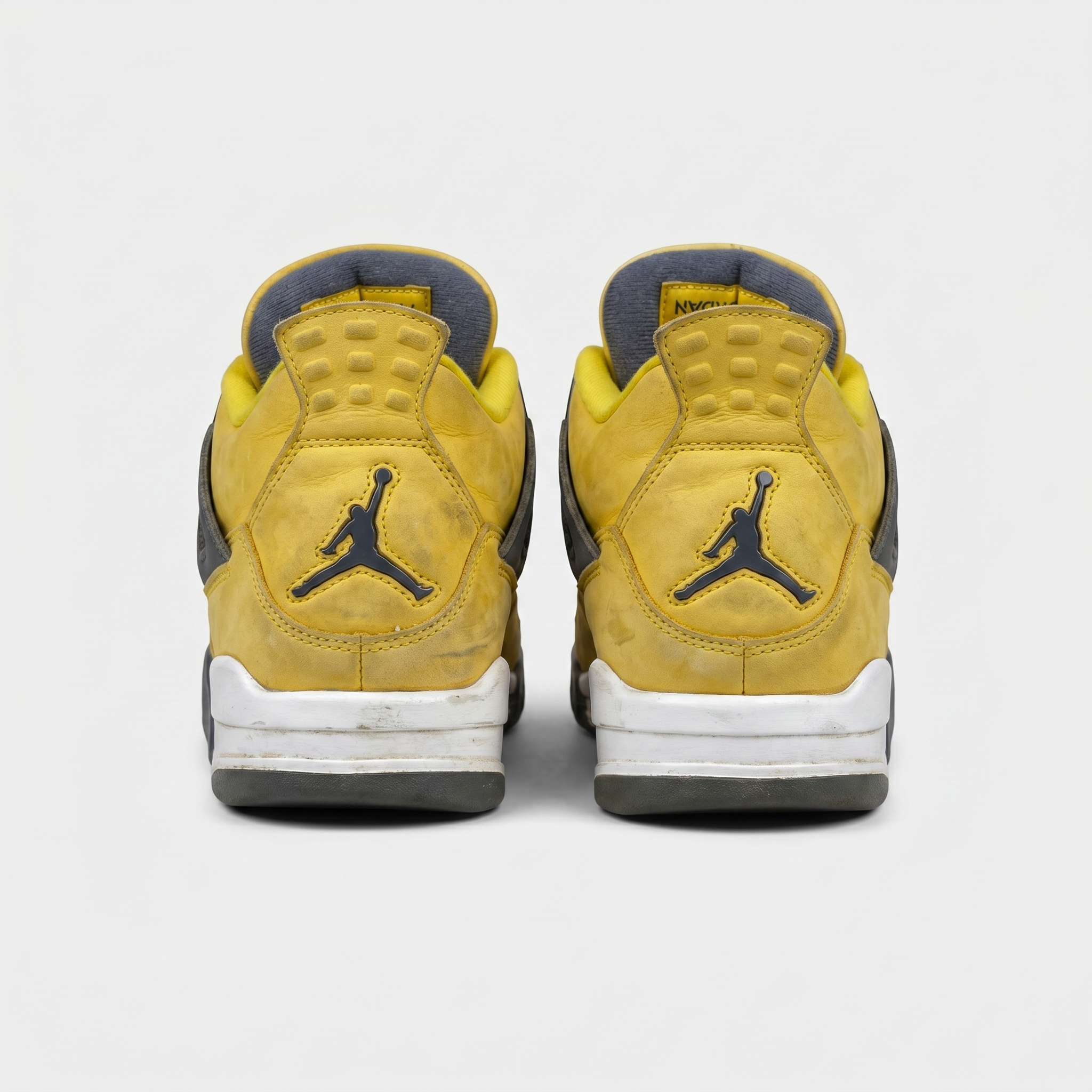 Air Jordan 4 Retro 'Lightning' (2021)