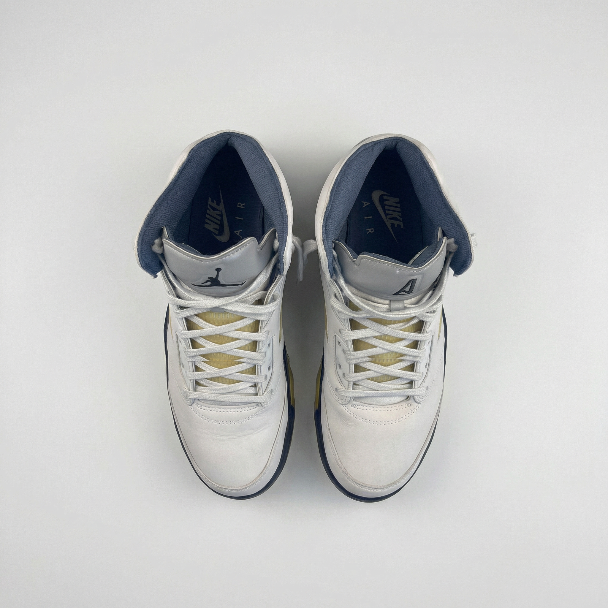 A Ma Maniére x Air Jordan 5 Retro SP “Dawn” — Photon Dust / Black