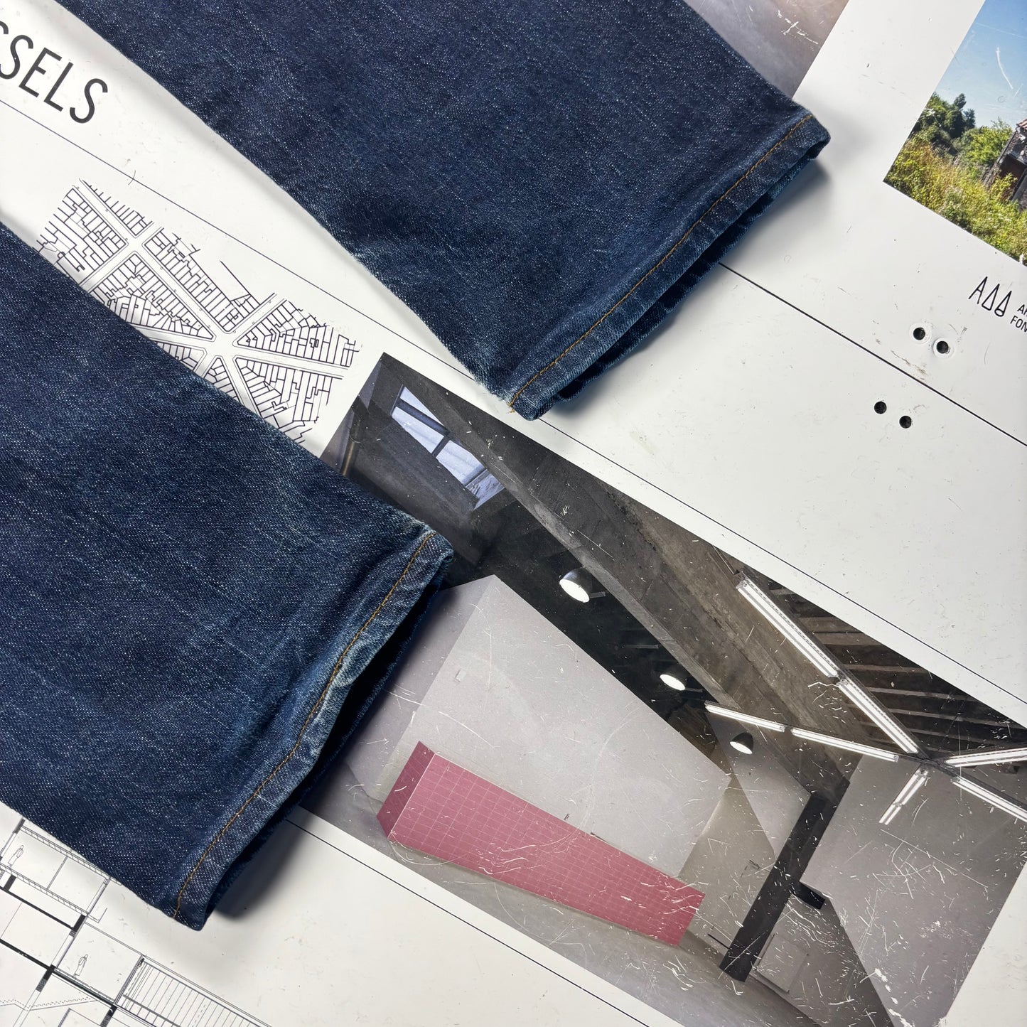 Massimo Dutti Relaxed Fit Jeans