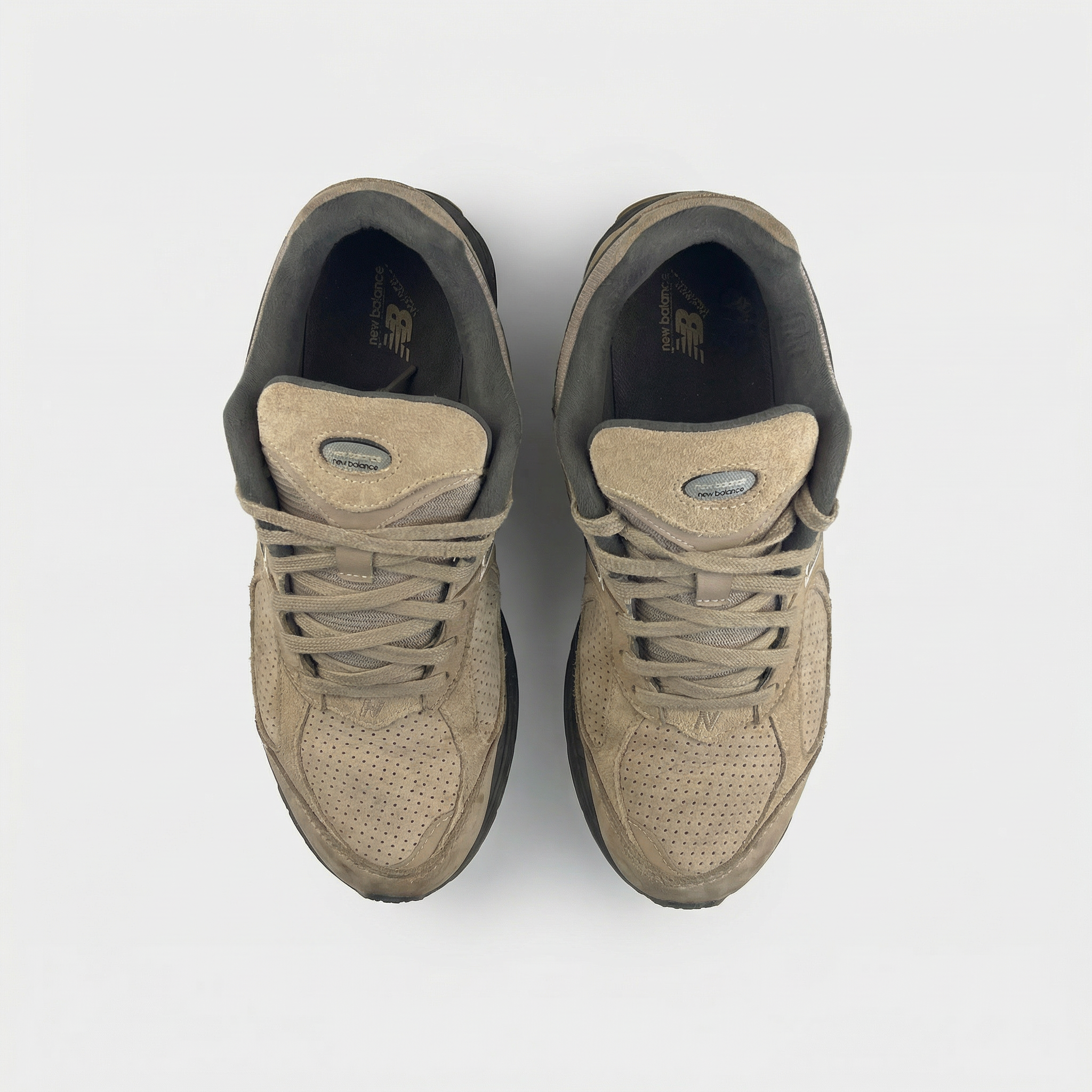 New Balance 2002R “Driftwood / Blacktop”