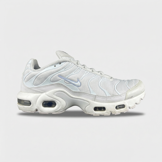 Nike Air Max Plus TN “Triple White”
