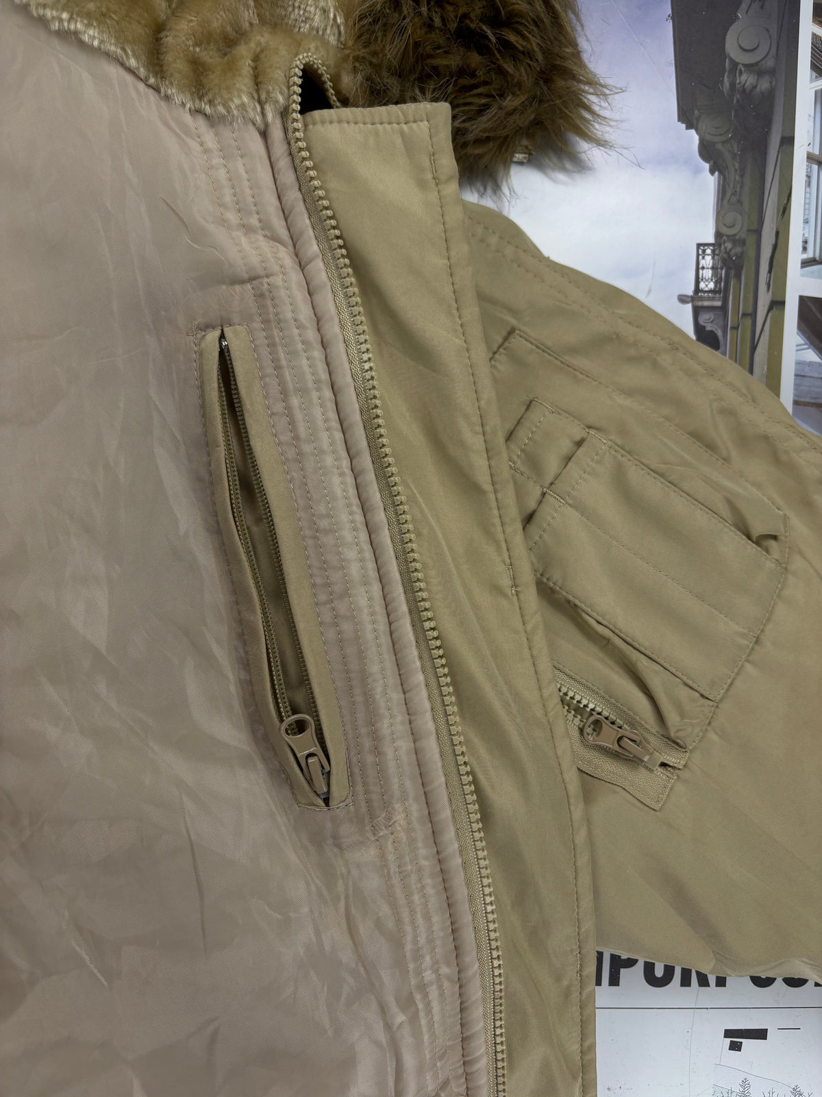 Y2K Geuterey Faux Fur Hooded Bomber Jacket Beige M